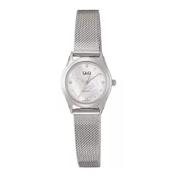   Q&Q női karóra, ezüst színű fémtok, gyöngyház színű számlap, ezüst színű fémcsat C50A-007PY