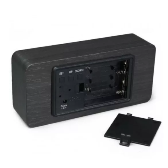 Asztali óra, fekete színű fa tok, fehér színű LED kijelzés